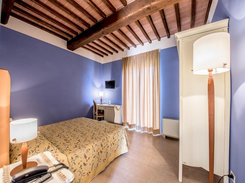 Albergo La Foresteria Bettolle Exterior foto