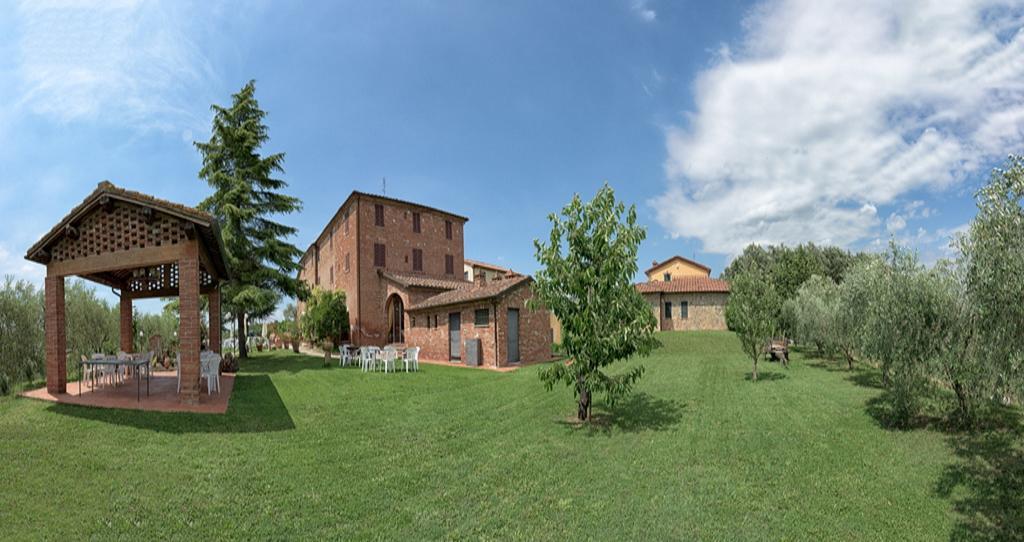 Albergo La Foresteria Bettolle Exterior foto